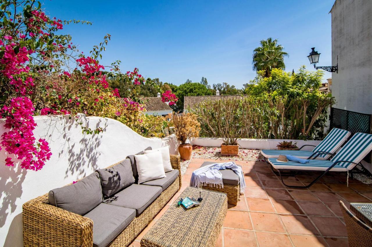 En- Cozy Andalusian Style Townhouse In Сasa de vacaciones Marbella